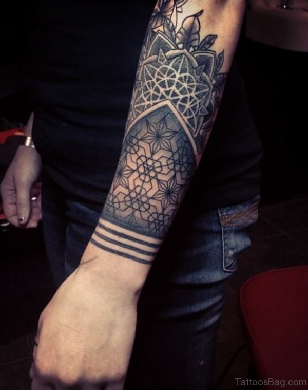 Geometric Tattoo On Wrist 