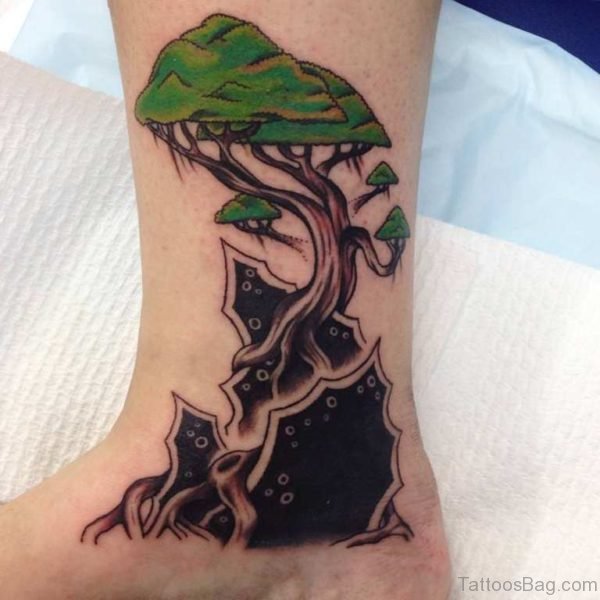 Green Tree Tattoo Design On Right Leg