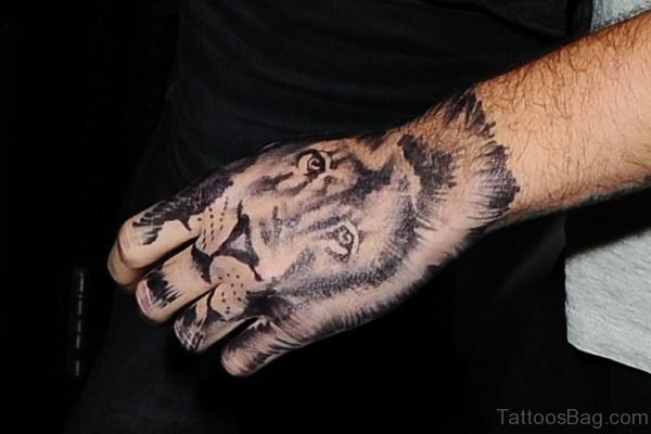 Lovely Lion Tattoo On Head