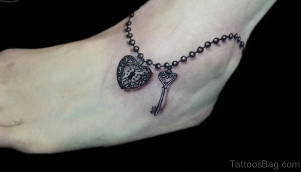 Mind Blowing Lock And Key Tattoo