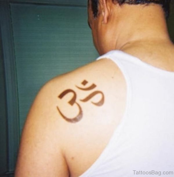 Nice Om Tattoo On Shoulder