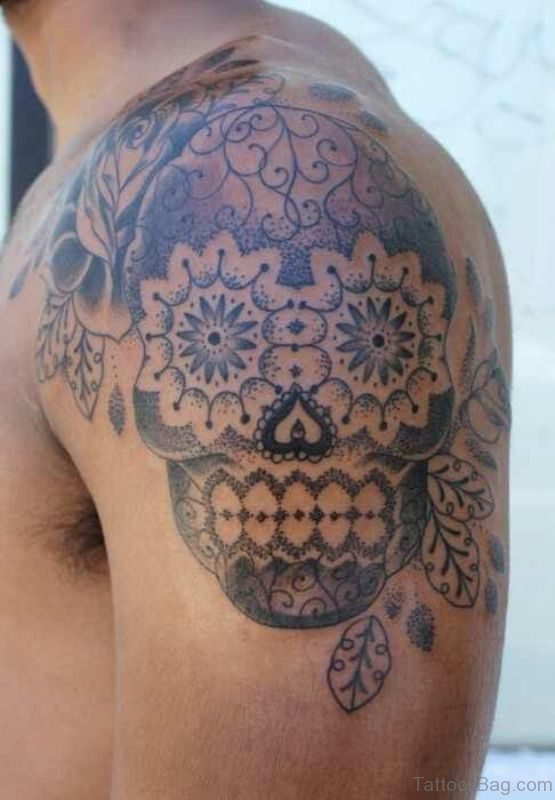 Nice Skull Shoulder Tattoo Design