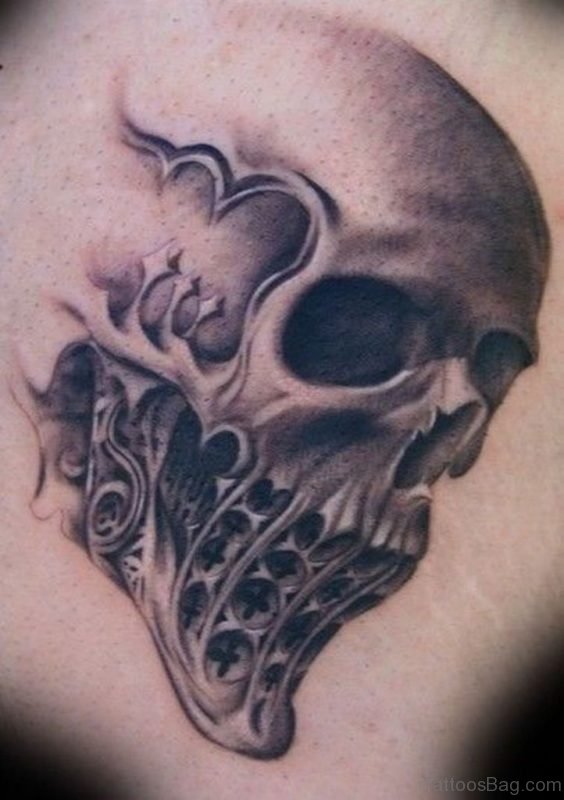 Nice Skull Tattoos On Upper Back