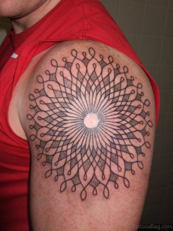 Outstanding Geometric Tattoo On Shoulder 