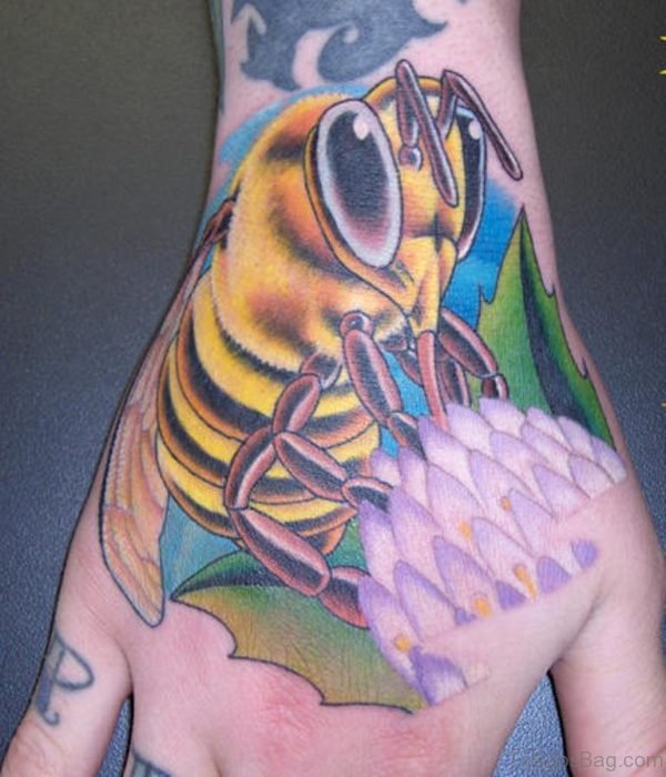 Pretty Bee Tattoo