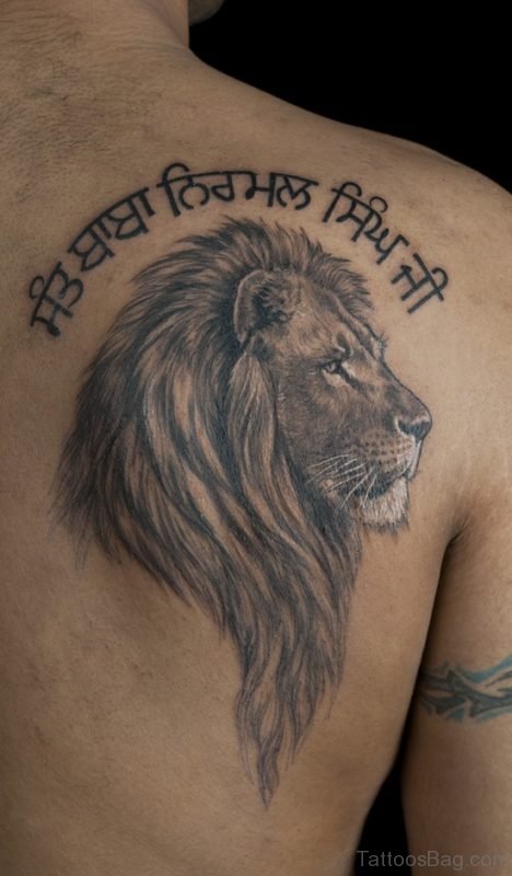 Stylish Lion Tattoo On Back Shoulder