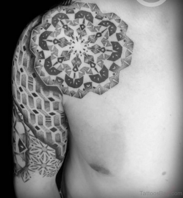 Wonderful Geometric Shoulder Tattoo 