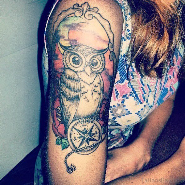 Wonderful Owl Tattoo On Right Shoulder