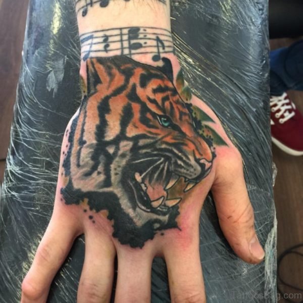 Wonderful Tiger Tattoo On Han d
