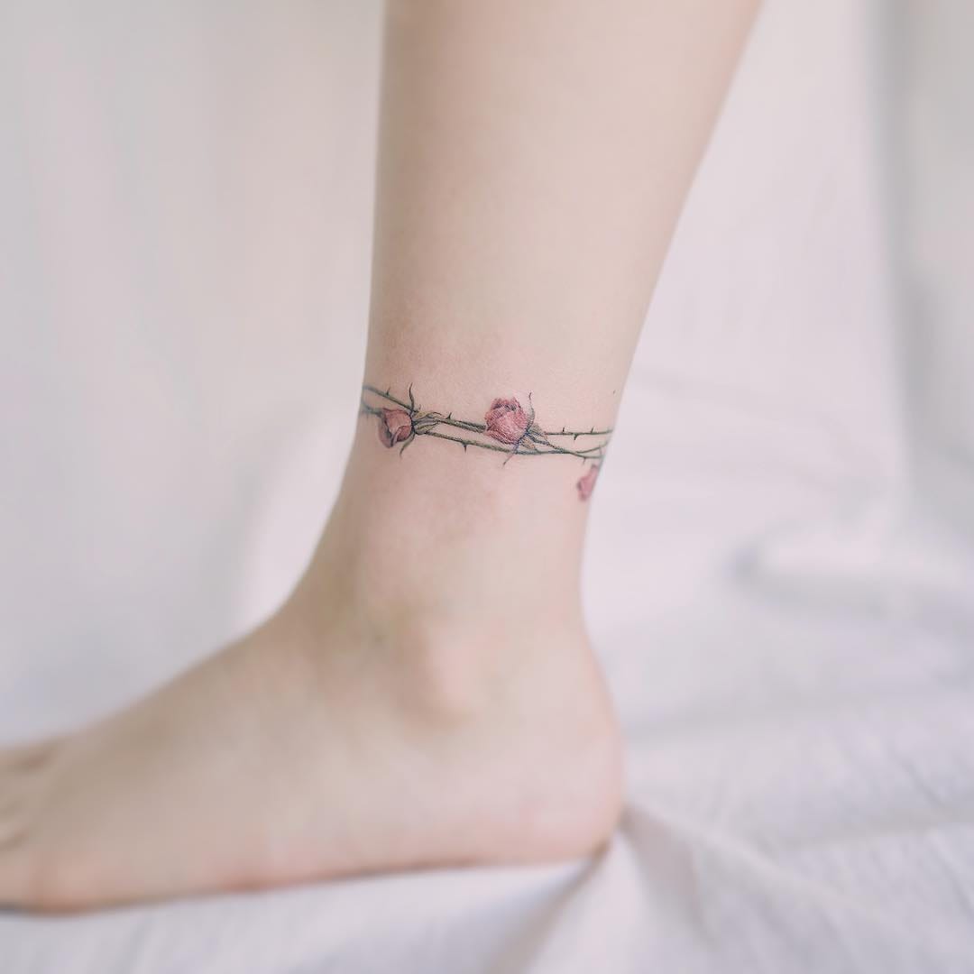 Amazing Anklet Tattoo 3