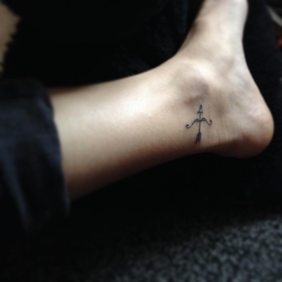 Amazing Arrow Tattoo On Ankle6
