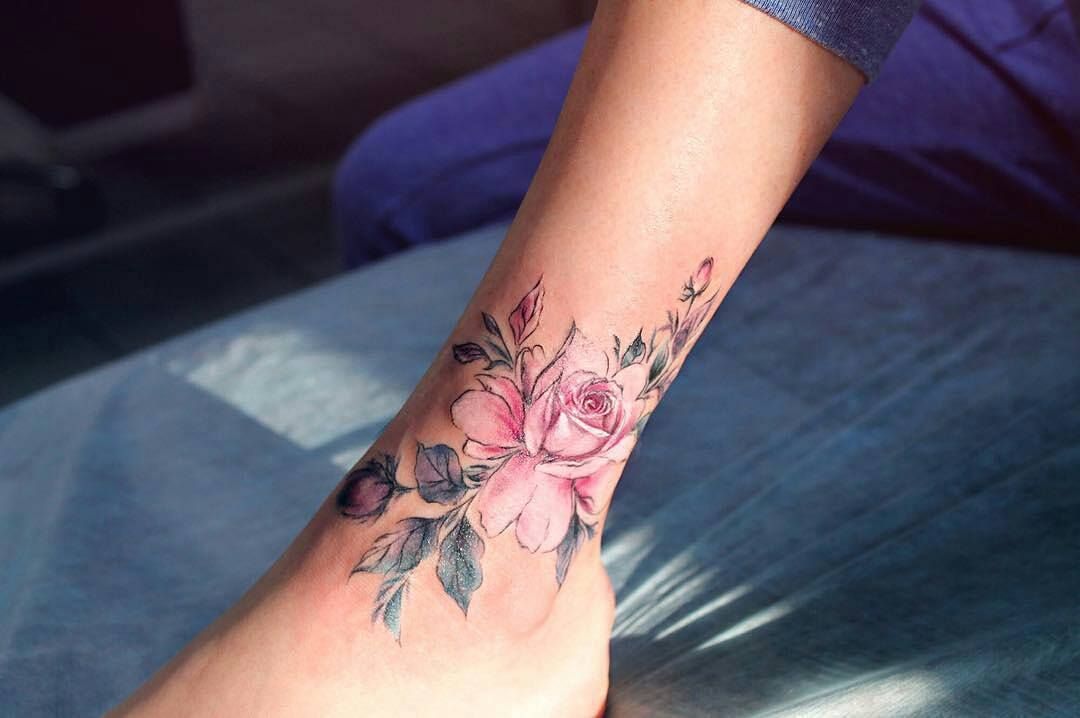 Best floral tattoo on ankle6