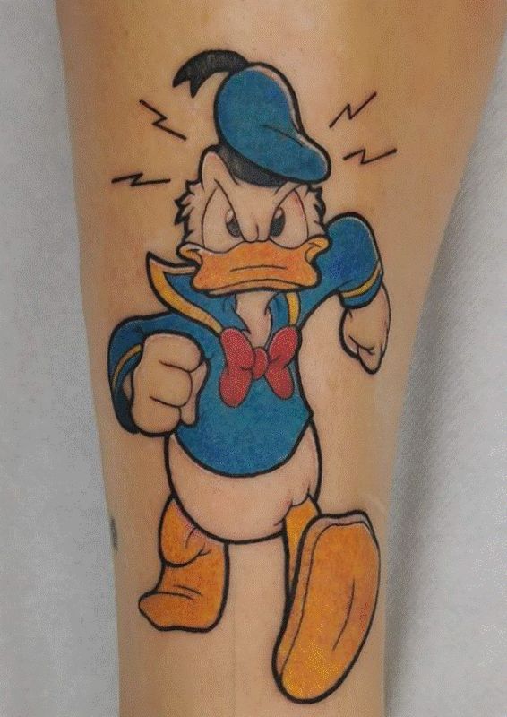 Donald Duck Tattoo Design On Leg