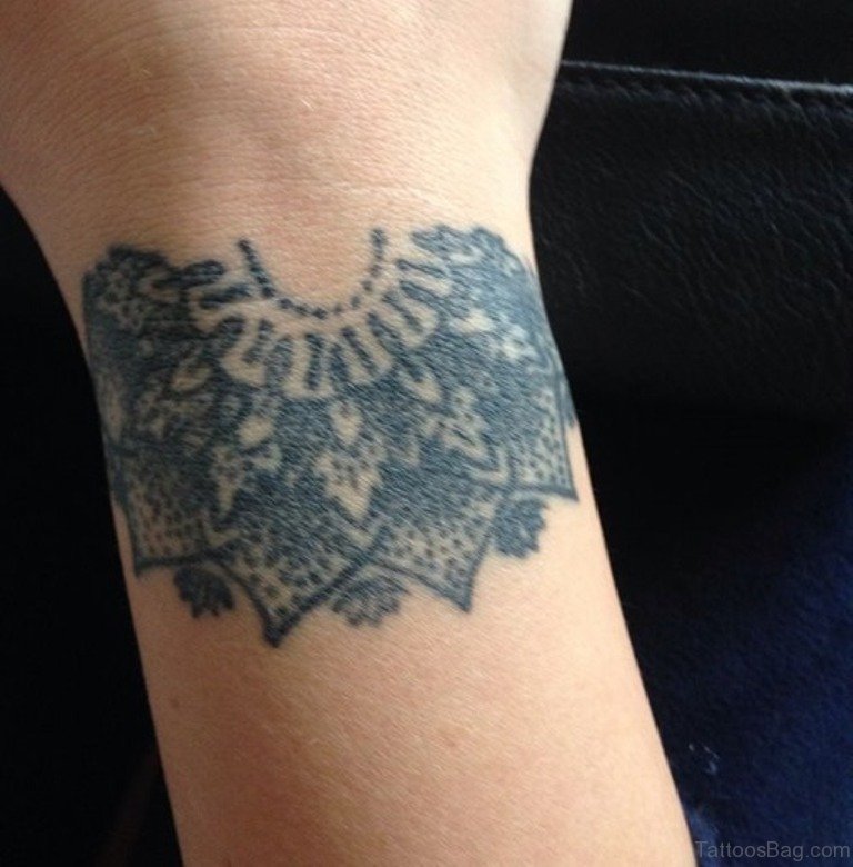 67 Popular Wrist Tattoos For Women