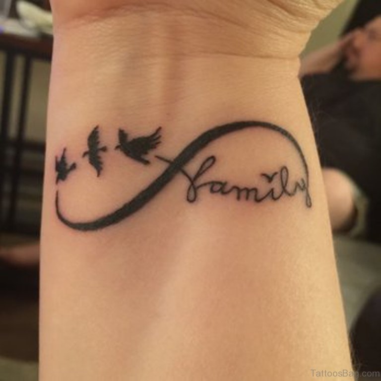 16 Fine Line Tattoos For Families That Will Perfectly Represent Your Bond &  Love
