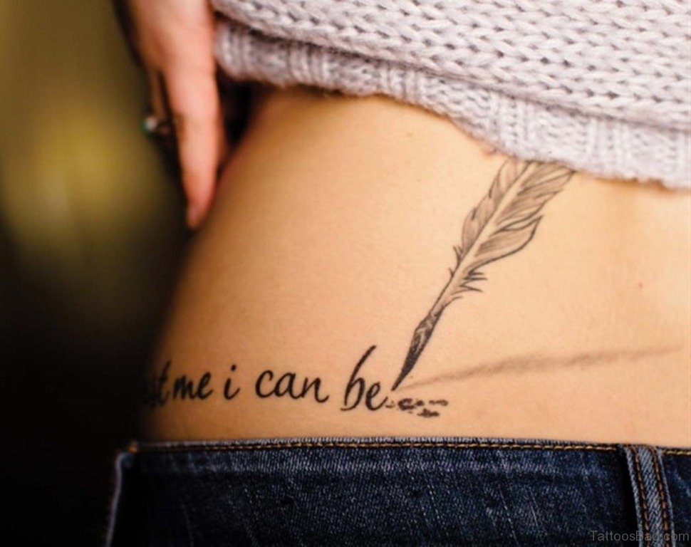 Татуировки для девушек на пояснице надписи